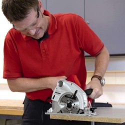 Дискова ручна пила Einhell TC-CS 1200